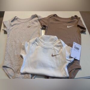 Nike Baby Bodysuit Trio - Cream, Tan, Brown